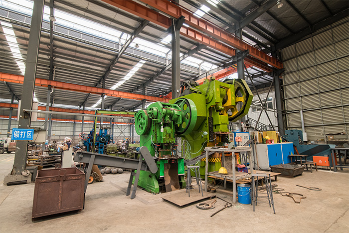 庄河网架配件-锥头加工车间